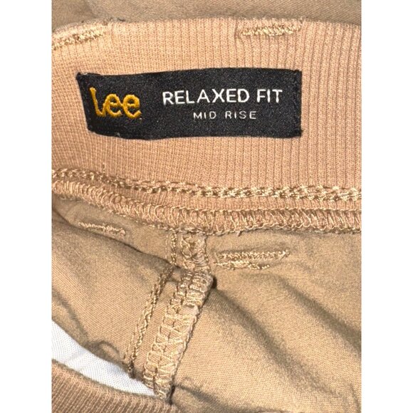 Lee Relaxed Fit Mid Rise Cargo Shorts Petite Khaki - Picture 2 of 8
